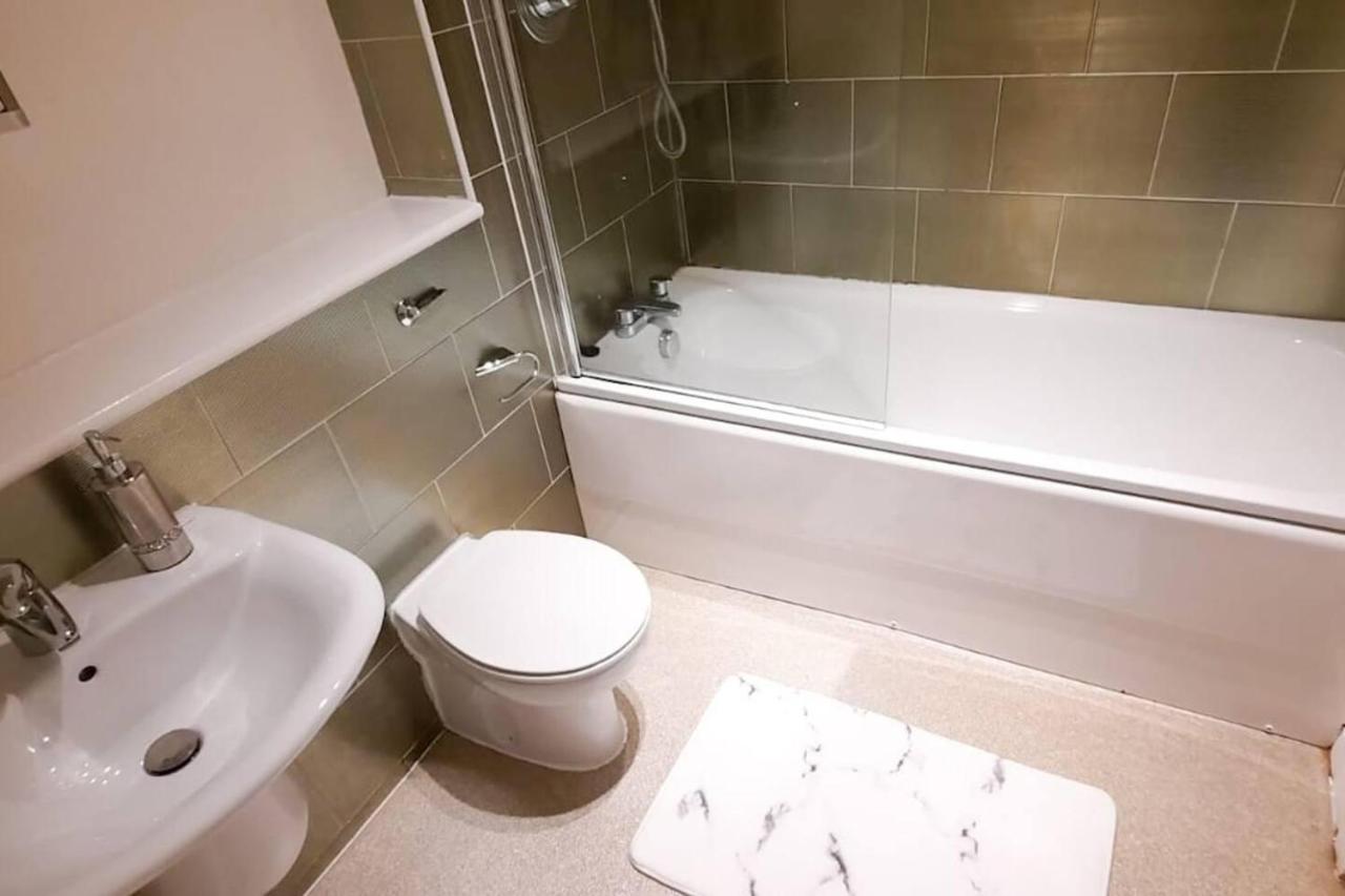 2-Bed Apartment Near City Centre Manchester Ngoại thất bức ảnh