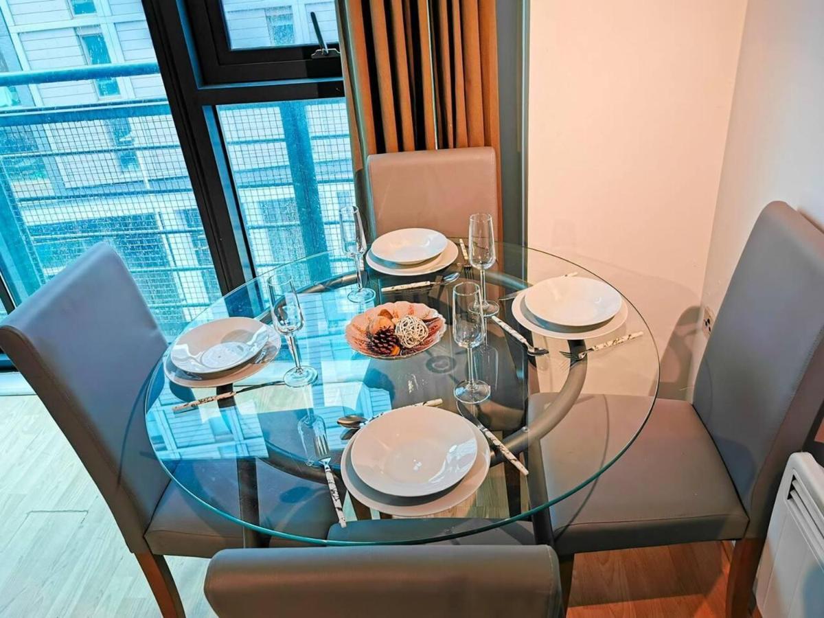 2-Bed Apartment Near City Centre Manchester Ngoại thất bức ảnh