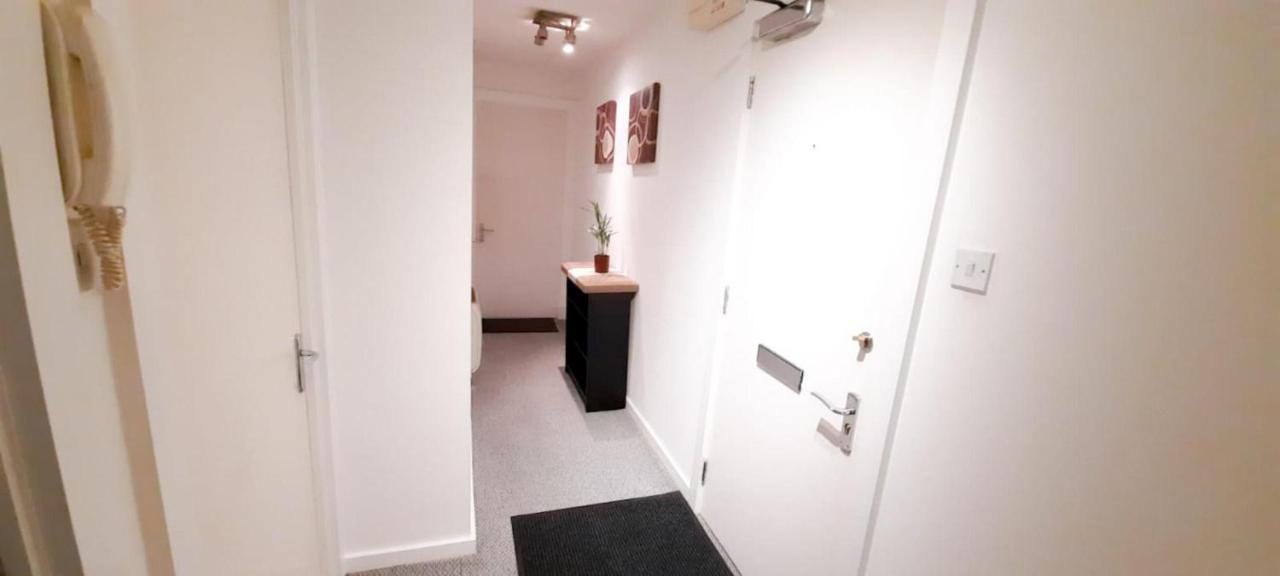 2-Bed Apartment Near City Centre Manchester Ngoại thất bức ảnh